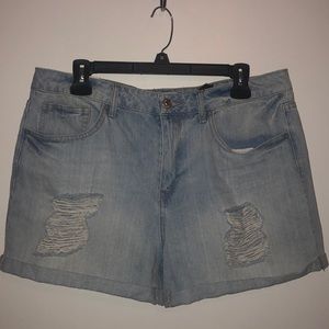 Boyfriend Denim shorts